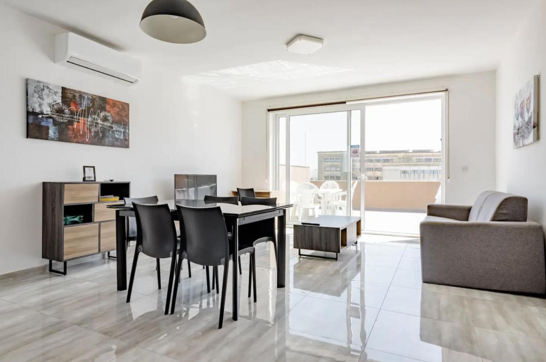 F12 Room 2, Private Room Two Single Beds Privated Bathroom In Shared Flat مسيدا المظهر الخارجي الصورة